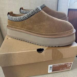 Kookaburra by Ugg Women's Brown Platform